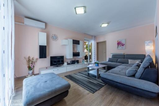 Karlo Appartement